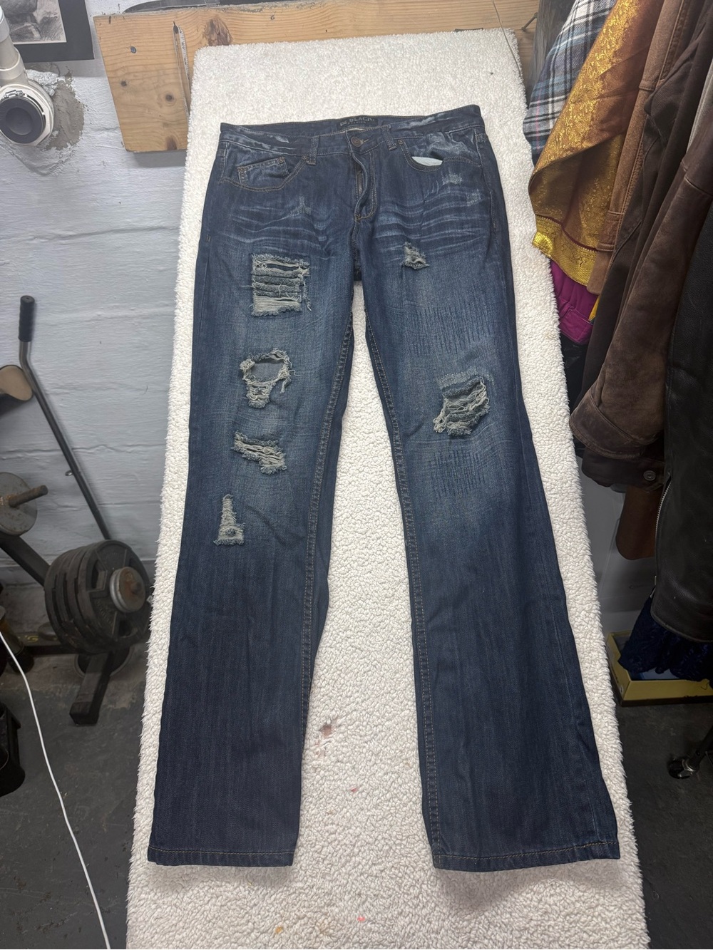 CJ Black Premium Distressed Dark Blue boot-Leg Jeans Mens 34x34